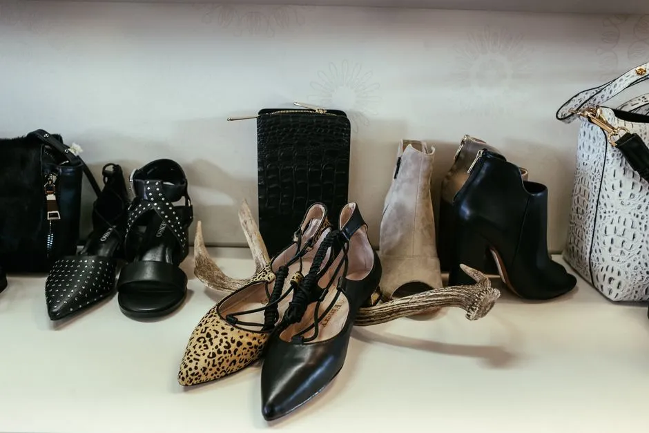 How to Start a Vintage Clothing Collection You Won't Regret